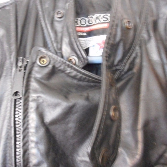 Vintage Size 38 Black Leather Cafe Racer Motorcycle Jacket USA Made - Picture 5 of 8